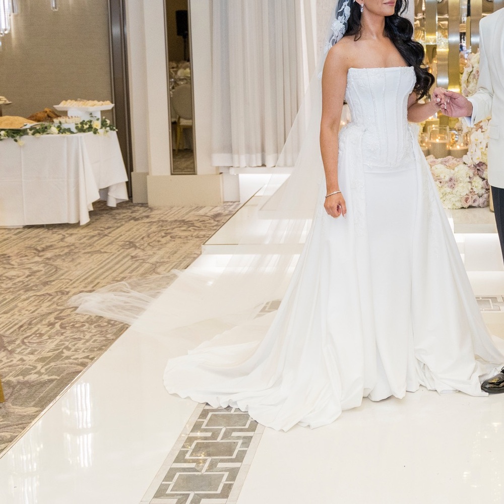 Strapless White Wedding Ball Gown Dress